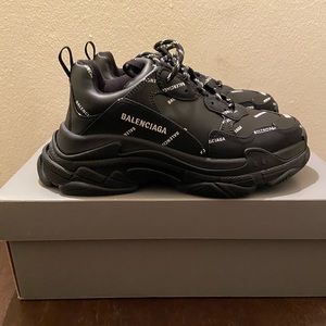 BALENCIAGA ALLOVER LOGO TRIPLE S SNEAKERS